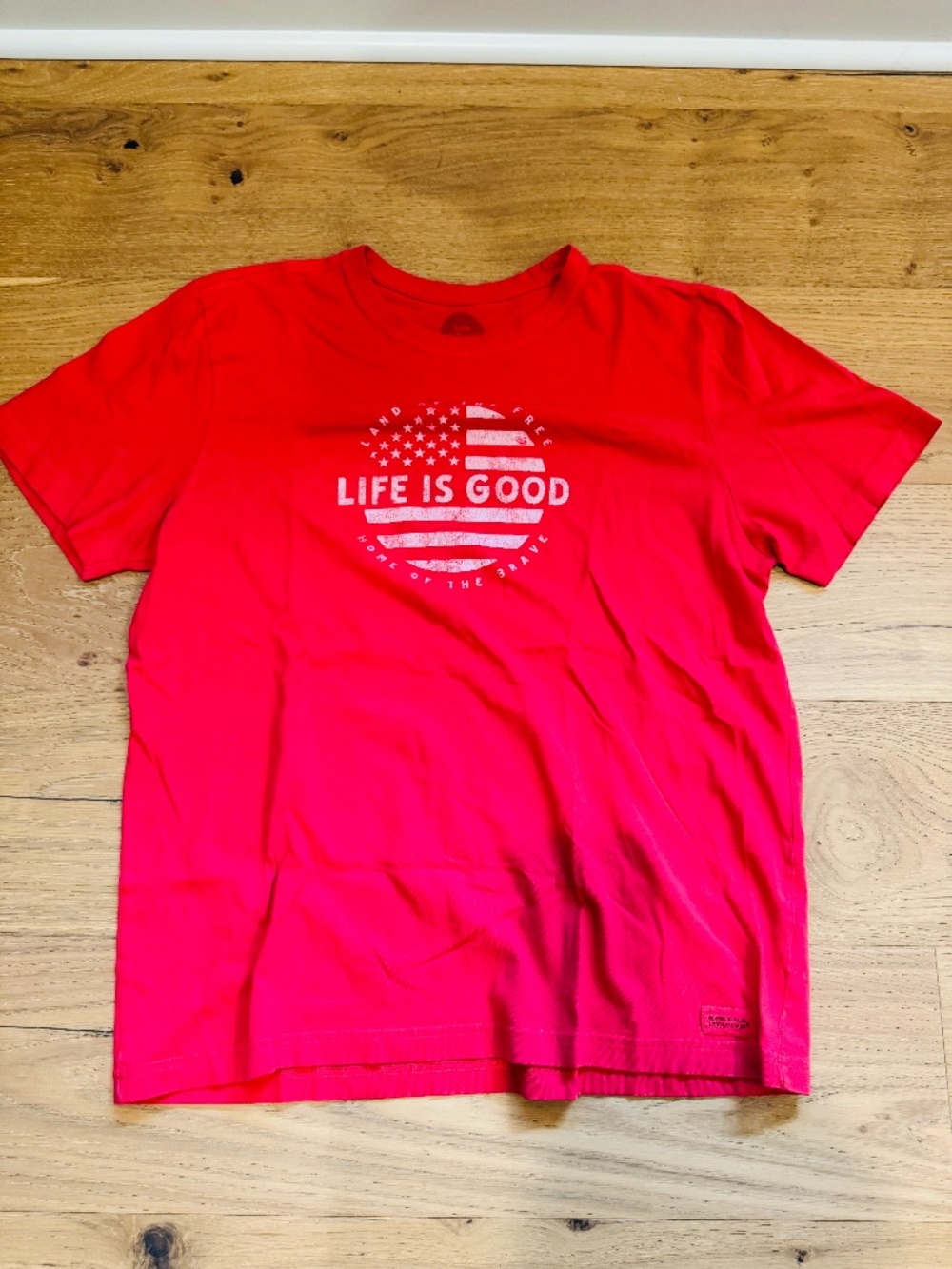 Life Is Good Crusher Tee Classic Circle Flag